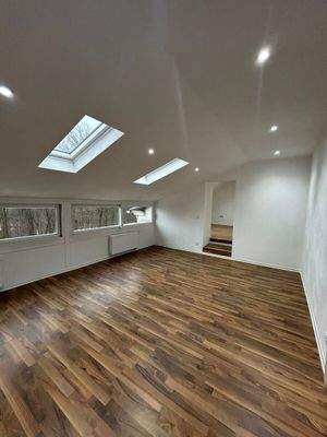 WhatsApp Image 2025-12-19 at 08.43.42 (2)