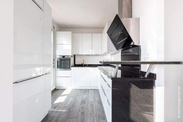 Einbauküche mit Markengeräten