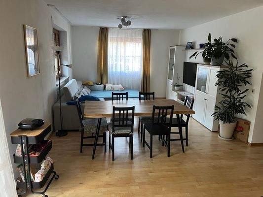 Helle Terrassenwohnung