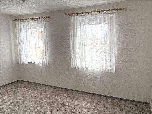 Schlafzimmer I im OG