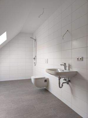 Bad mit bodengleicher Dusche