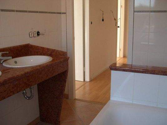 WASCHTISCH MIT 2 WASCHBECKEN