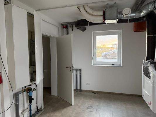 Hausanschluss- I Waschzimmer (3).jpeg
