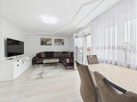 Wohn- und Essbereich OG 2