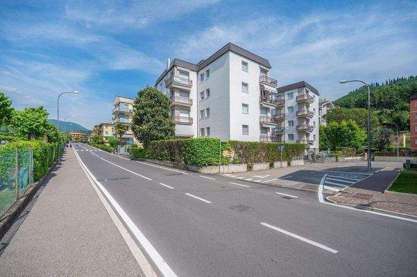 Tecnocasa Garda 0078.JPG