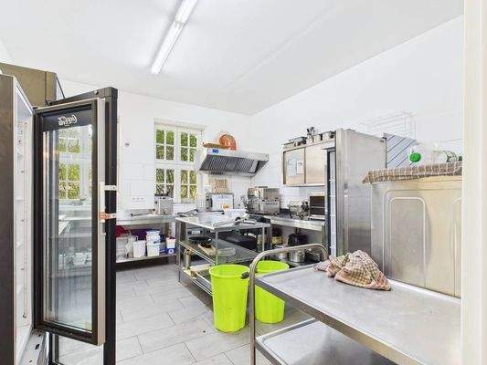 dec61c95-6fe8-44bf-8ad9-722af0209b25