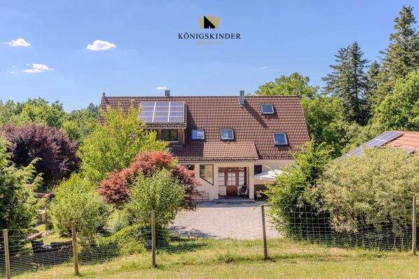 ...Künstler, Handwerker,und Freiberufler...