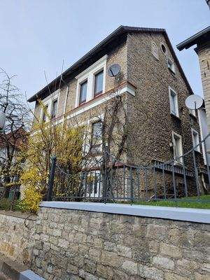 Weitere_Außenansicht_Straßenseite