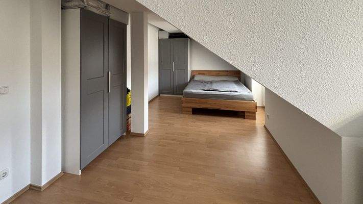 Schlafzimmer Bild II