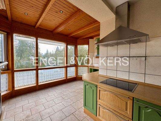 Küche mit Essbereich