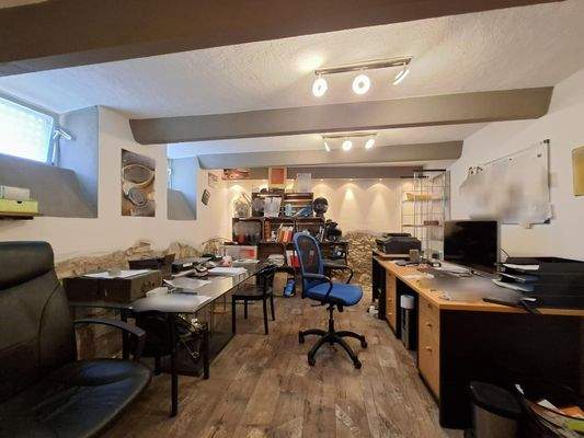 Kellergeschoss - Büro