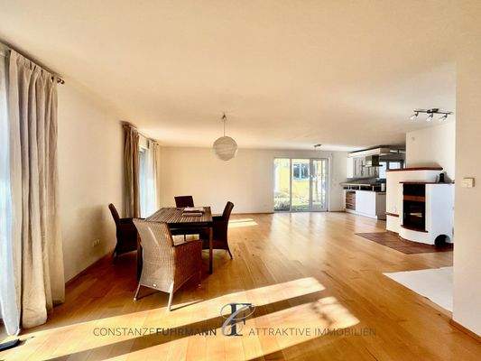 Wohnen-Essen mit Grundofen