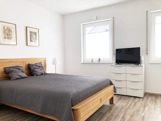 Schlafzimmer im OG.jpg