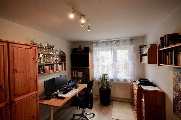 Büro oder Kinderzimmer