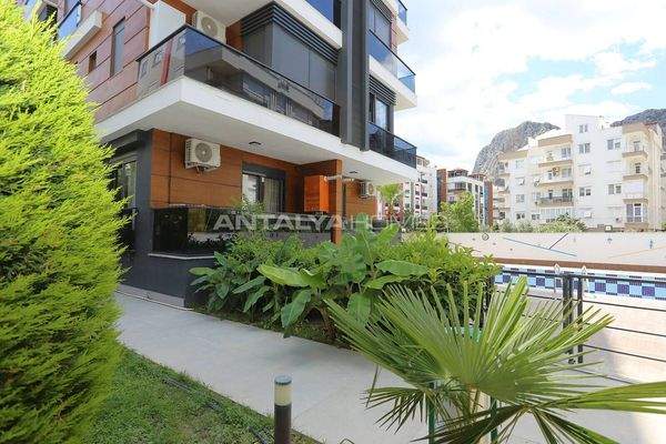 Duplex Apartment 2.5 Km from the Sea in Antalya Konyalti