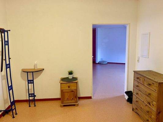 15. Whg 15, Gebäude 4b, Flur