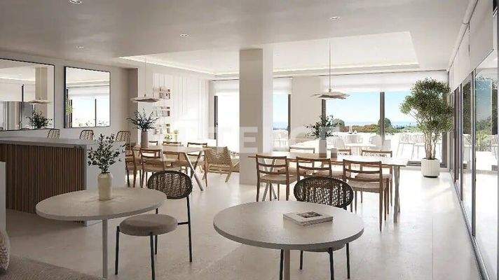 Apartments in Estepona with a Communal Swimming Pool