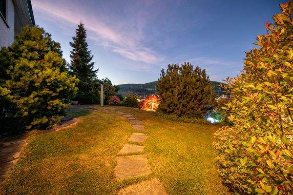 UG Terrasse by night 1