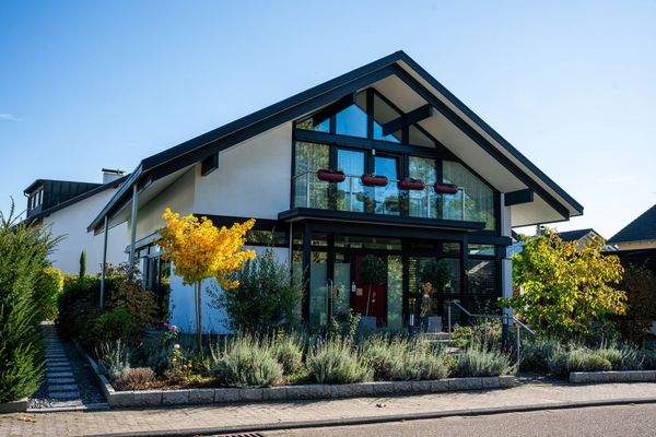 HUF Haus in Graben-Neudorf (13).jpg