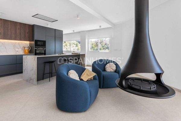 Elegant Property with Private Pool in Altea Alicante