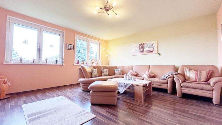 OG Wohn- o. Schlafzimmer