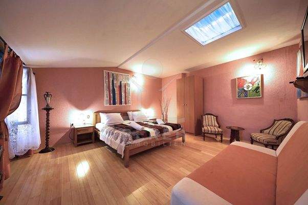 Insgesamt vier Schlafzimmer