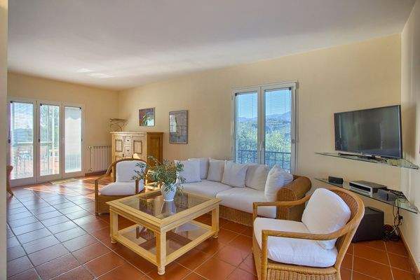 DA815_18 TERRA ITALIA IMMOBILIEN_REAL ESTATE_FOR S