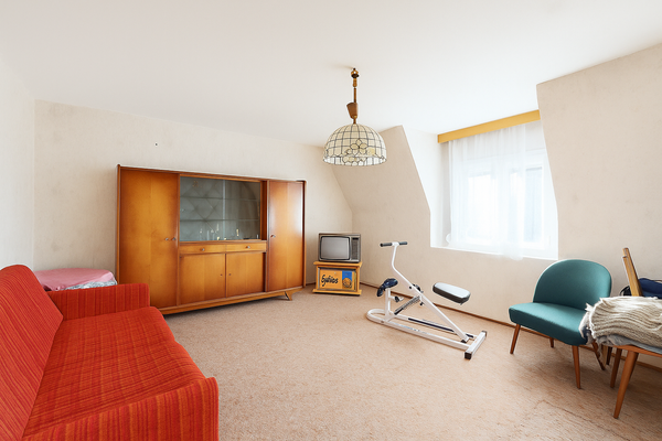 Raum II im Obergeschoss