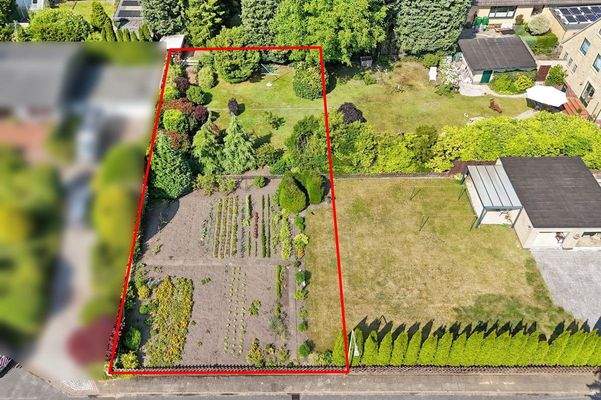 Drohne links mit Markierung