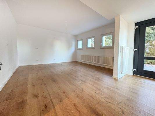 Zusätzlicher Eingang, Küche möglich