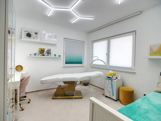 Erdgeschoss Gästezimmer/ Büro