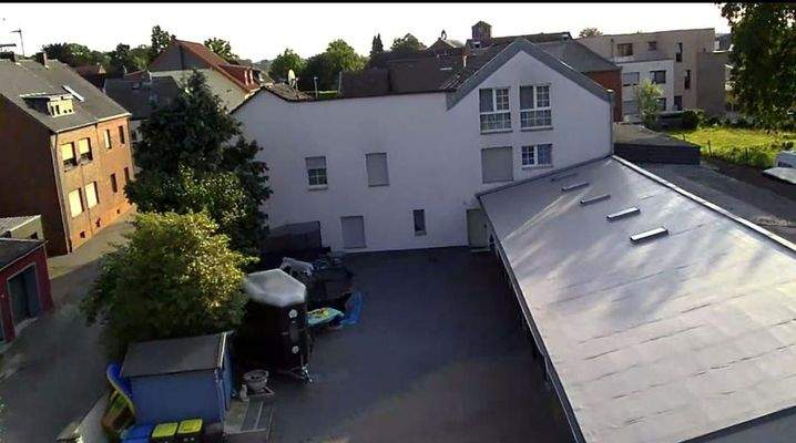 Haus Seitenansicht (Links)