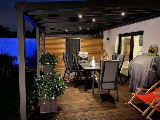 Überdachte Terrasse