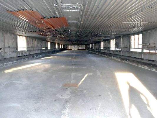 Halle Nebengebäude 1.000m²