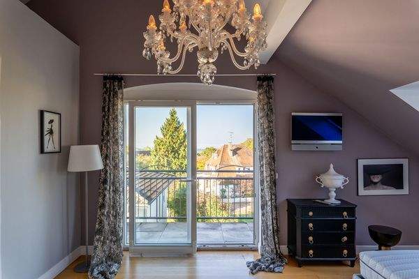 ... mit Balkonzugang