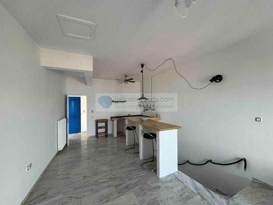 51. STUDIO WITH KITCHEN 2ND FLOOR