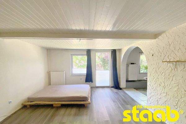 Nebengebäude - Anbau