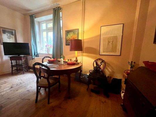 Wohn- und Schlafzimmer (Ansicht 1)