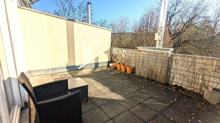 Der sonnige Dachbalkon!