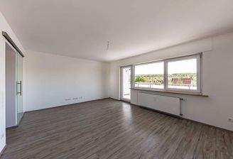 Helles Wohnzimmer
