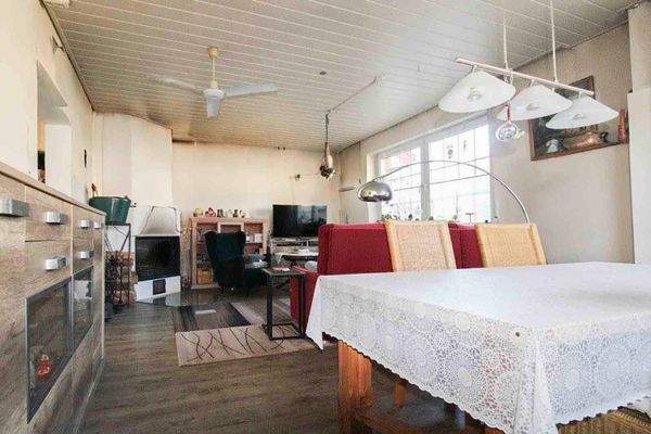 Wohnzimmer Wohnung Erdgeschoss