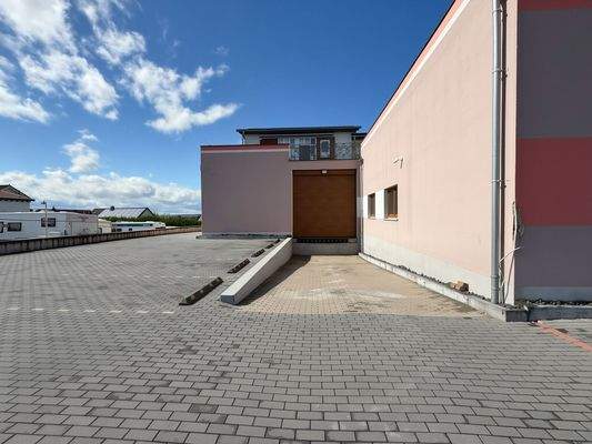 Niddatal: Hallenfläche plus Büro – flexibel nutzbar, ab 300 m².