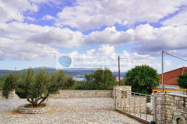 6d200f5451e5407c8f5f910f53ef11e6-original