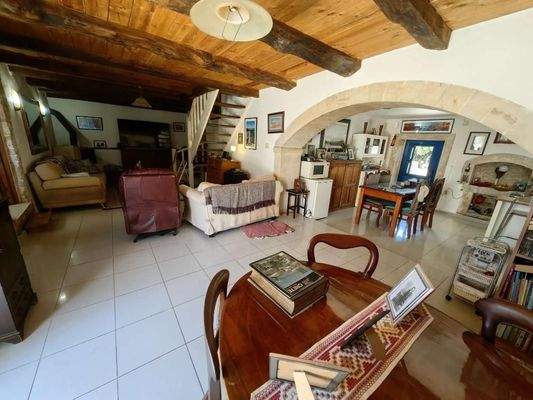 Kreta, Eleutherna: Freistehendes Steinhaus mit 2 unabhängigen Studios zum Verkauf