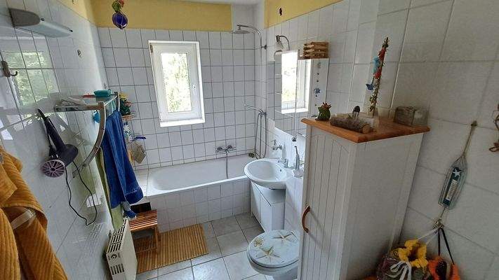 Wannenbad Wohnung 1.OG