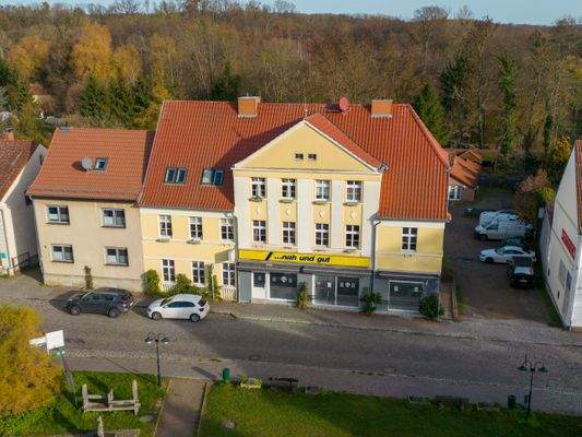 Außenansicht - straßenseitig