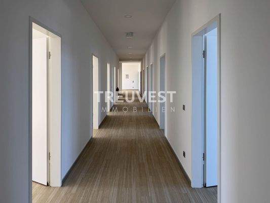 TREUVEST Büro mieten Düsseldorf-10