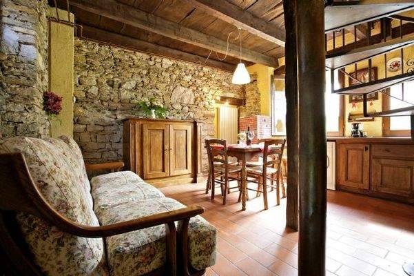 2-Zimmer-Wohnung Nr. G im EG auf 3 Ebenen 