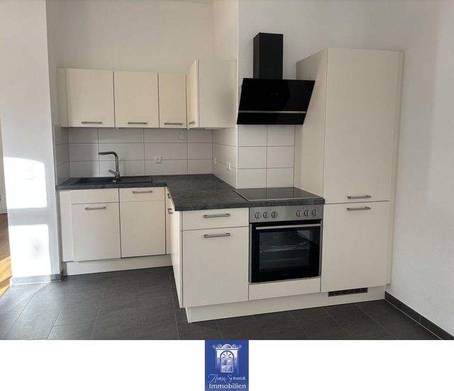 Charmant, stilvoll und modern Wohnen! EBK, 2 Bäder und Fußbodenheizung! - Foto 2