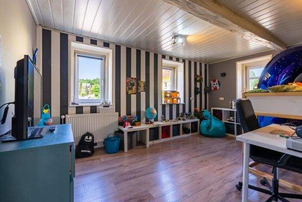 IMAXX_Bad Nauheim_Kinderzimmer Vorderhaus (2)